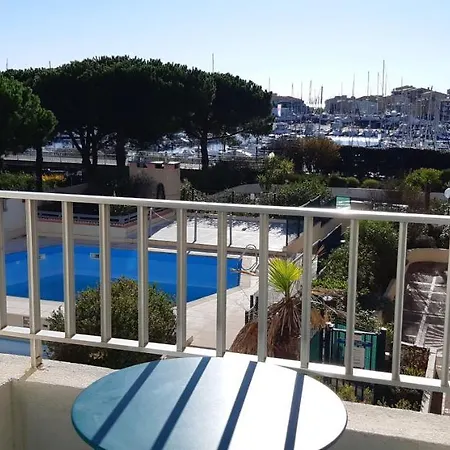 Superbe Piscine Centre Port - Belle Vue - Parking