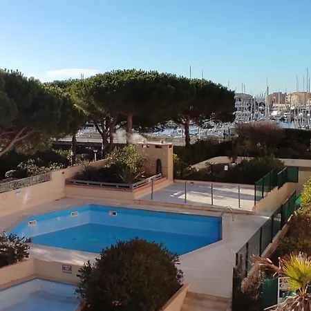 Superbe Piscine Centre Port - Belle Vue - Parking